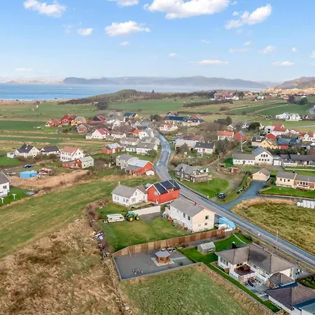 Holiday home Cozy In With Kitchen Vanse